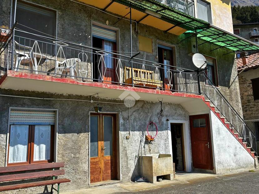 Casa indipendente in Via S. Pietro 5, Lozio — foto 4 di 5