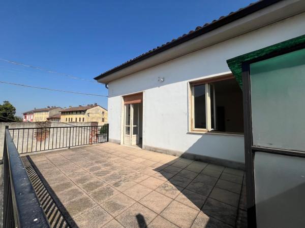 Terratetto unifamiliare in Via Maestra in Terranova 106, Casale Monferrato — foto 3 di 5