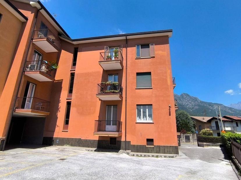 Trilocale in Via Bellingera 6, Civate — foto 4 di 5