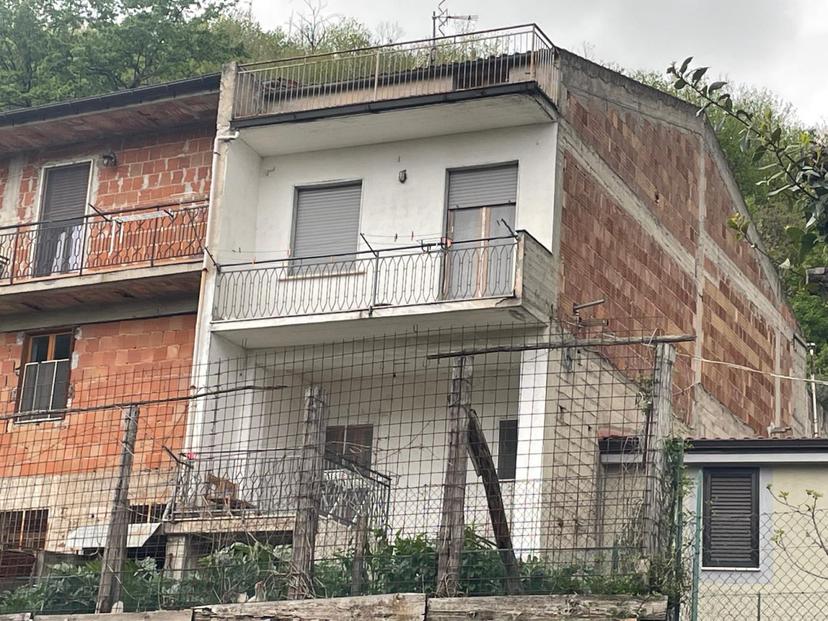Villa a schiera in Via Castagne, Tramutola — foto 3 di 5
