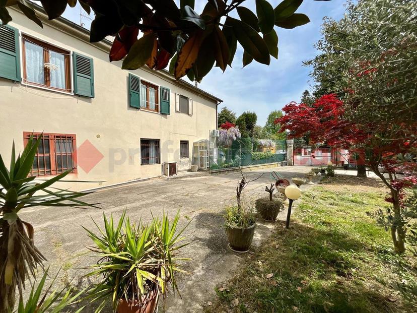 Casa indipendente in Via Circonvallazione 22, Lonigo — foto 3 di 5