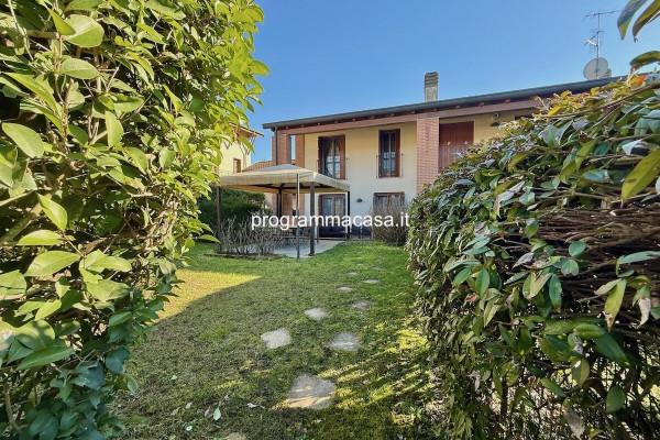 Villa in Via Commenda, Segrate — foto 2 di 5