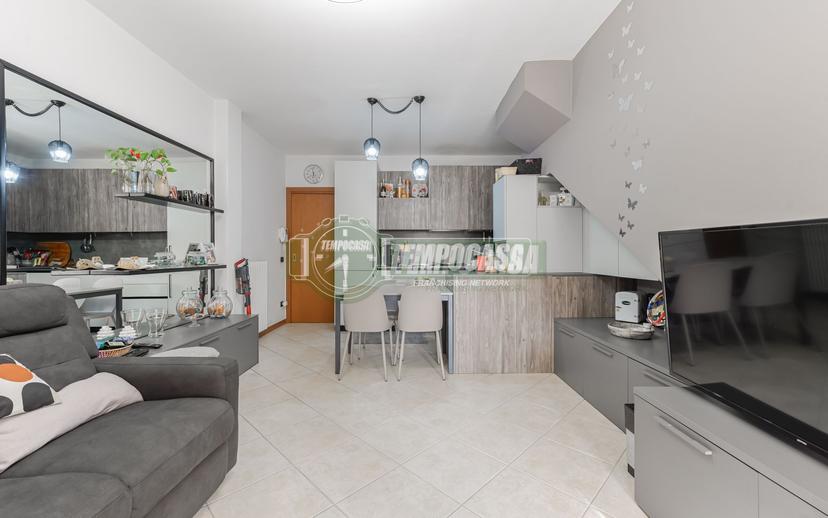 Villa a schiera in Via Cavette 2/B, Levate — foto 4 di 5