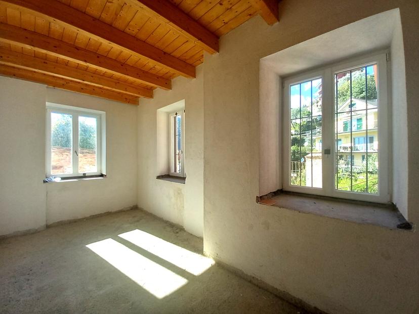 Villa a schiera, Avegno — foto 3 di 5