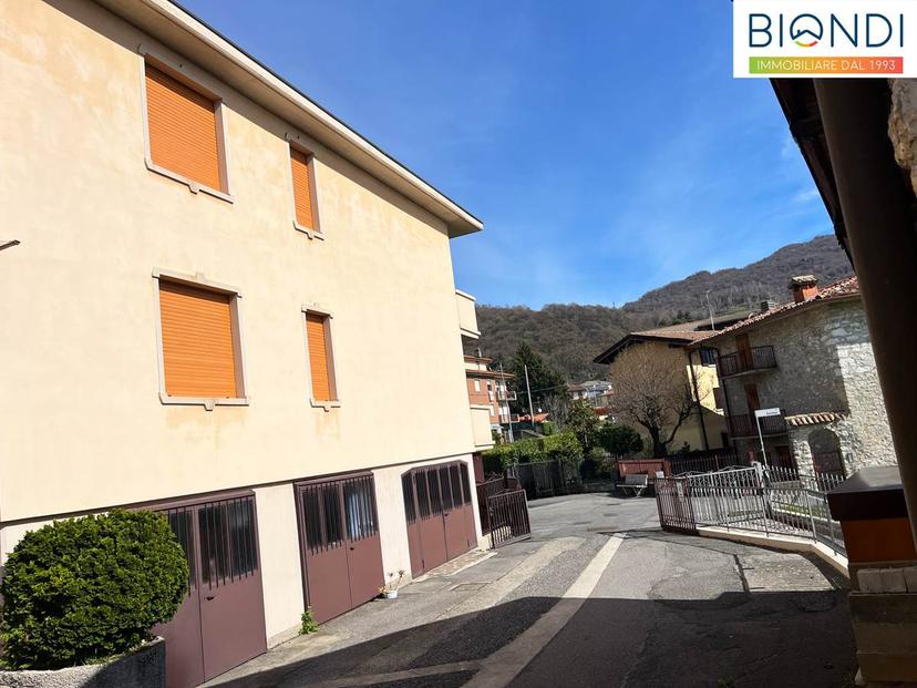 Villa in Via degli Alpini, Alzano Lombardo — foto 3 di 5