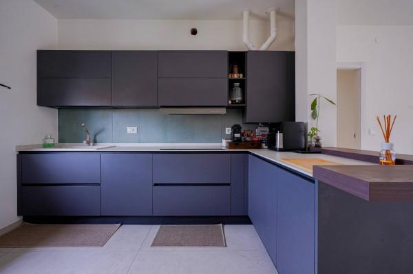 Appartamento in Via Nestore Pelicelli, Parma