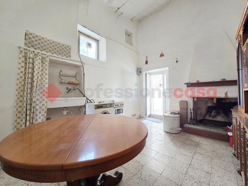 Bilocale in Via Costa 63, Contigliano — foto 4 di 5