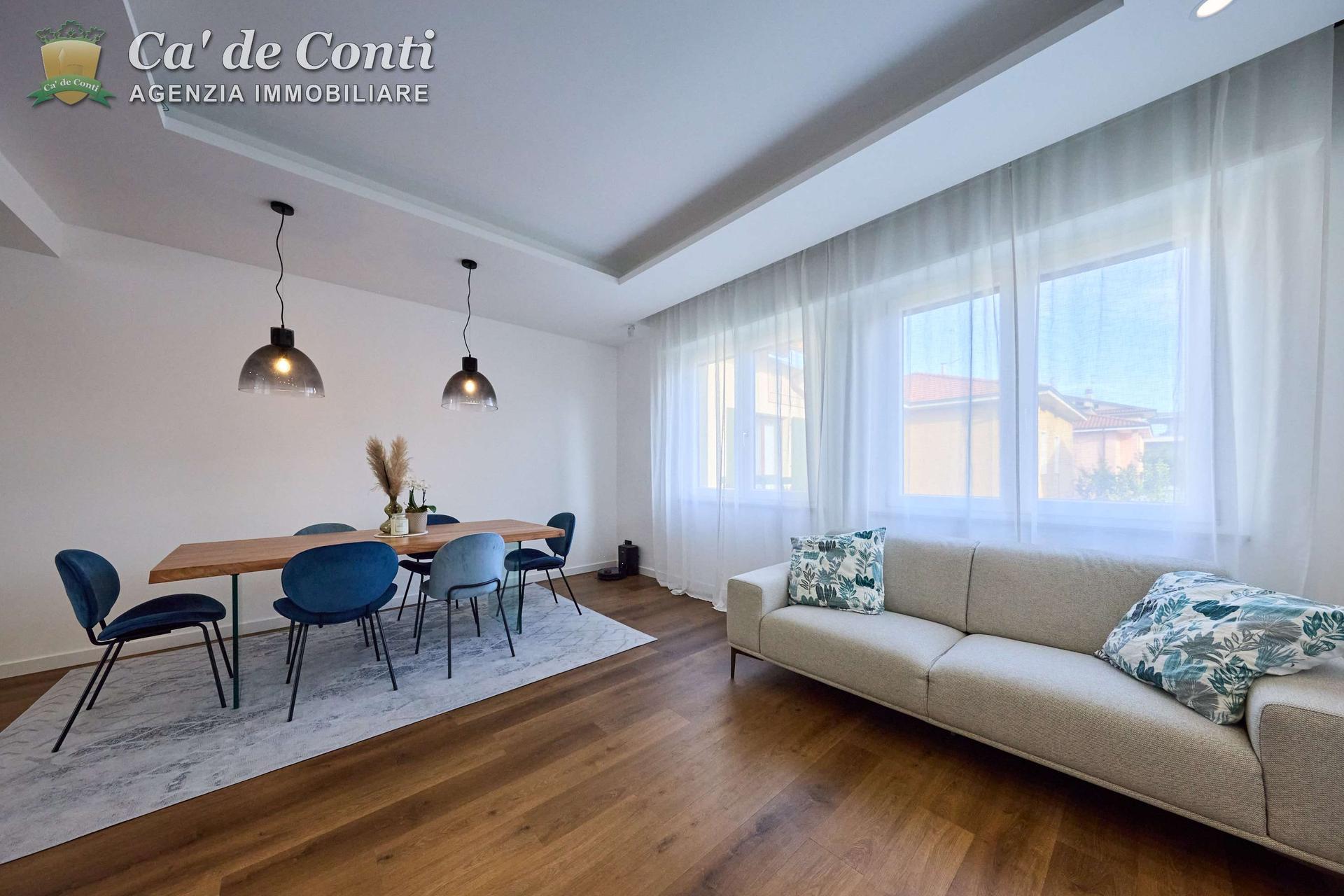 Villa unifamiliare in Via Ugo Foscolo 5, Scanzorosciate