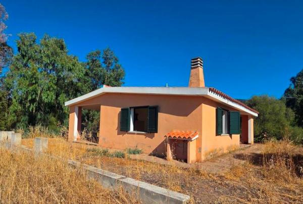 Villa in Località Predas Rujas, Torpè