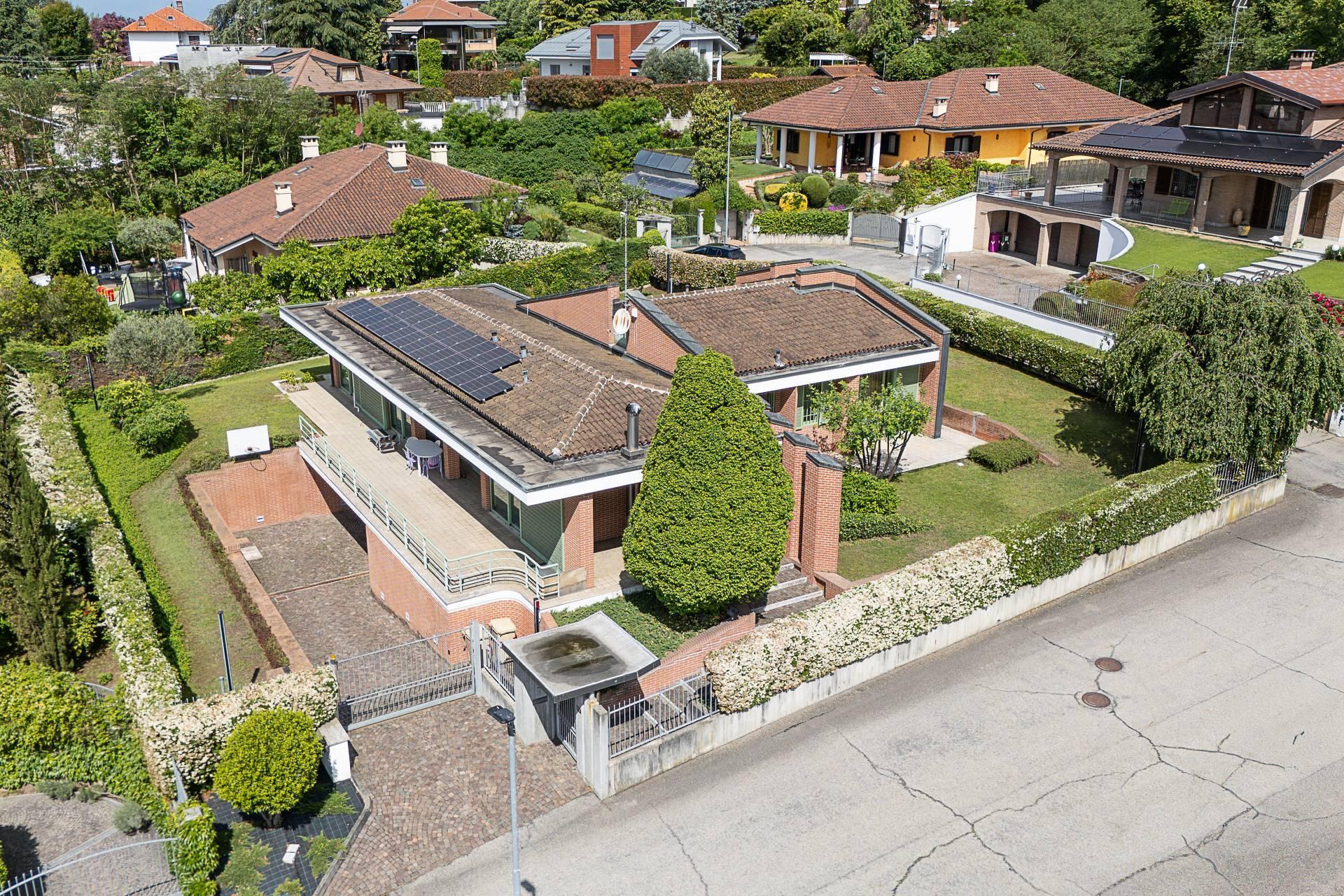 Villa in Via Giuseppe Verdi, Trofarello