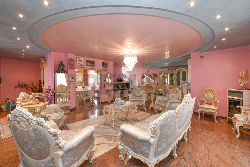 Villa in Via G da Verazzano 31, Sirmione — foto 2 di 5