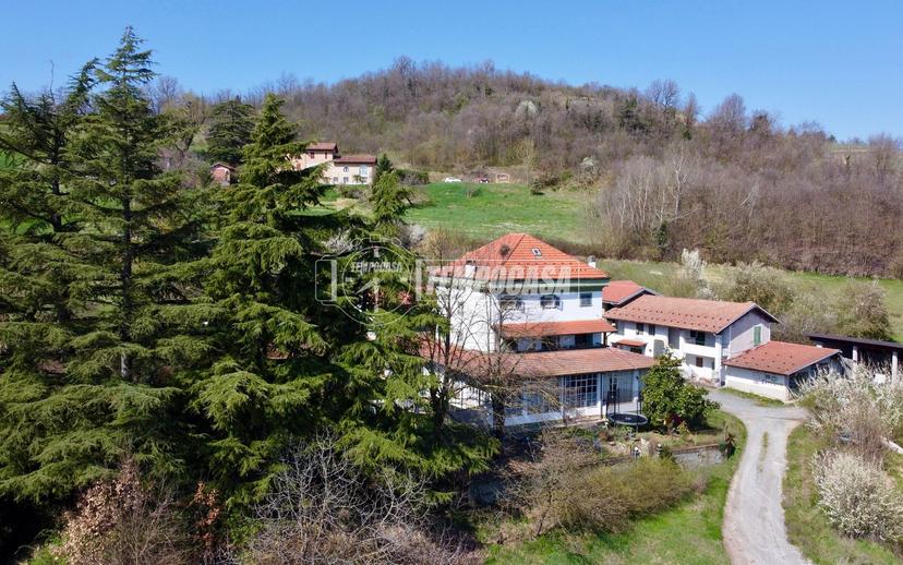 Casa indipendente in Strada Parasio, Ovada — foto 2 di 5