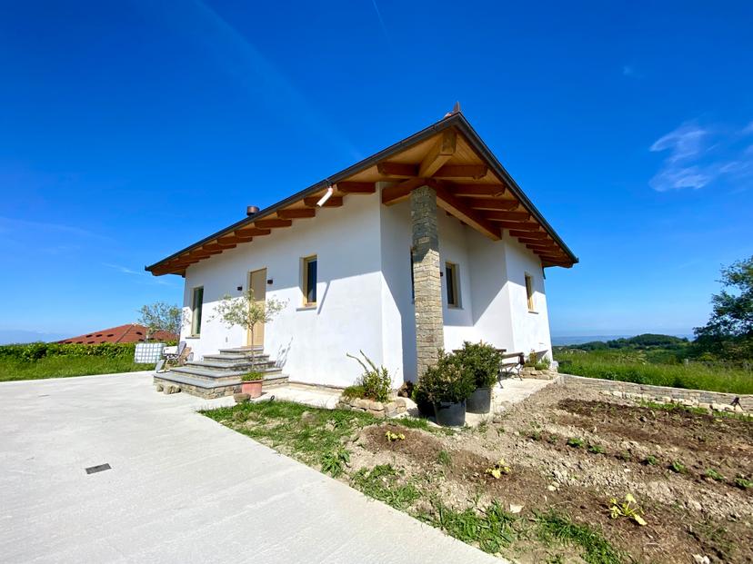 Casa indipendente in Località Coste Baraccone 5, Serravalle Langhe — foto 2 di 5
