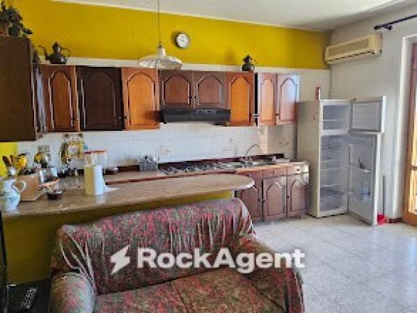 Appartamento in Via Torre, Caulonia — foto 2 di 5