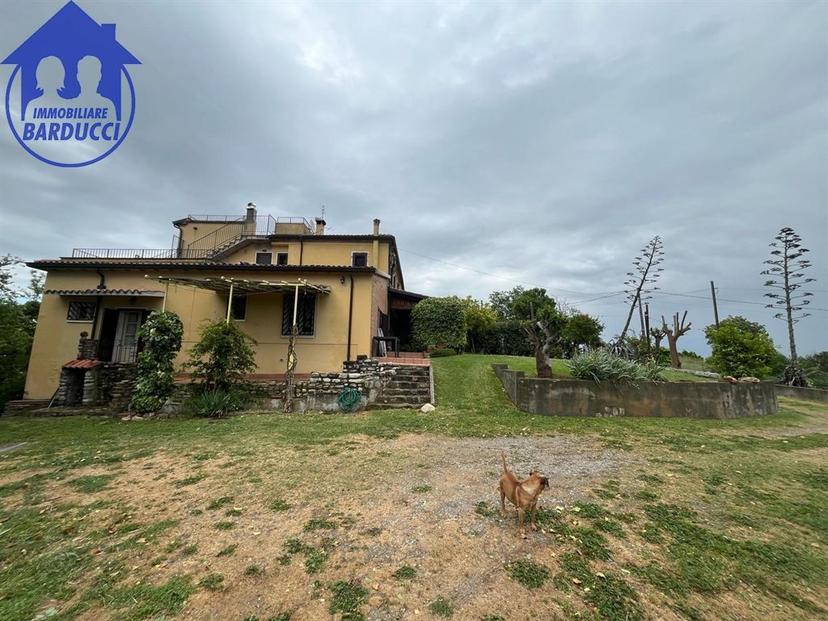 Porzione di casa, Borghi — foto 3 di 5