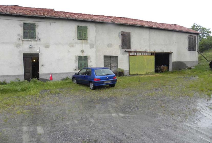 Casa indipendente in Truti, Pareto — foto 4 di 5