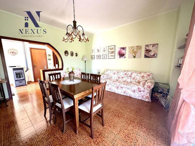 Villa, Fossombrone — foto 4 di 5