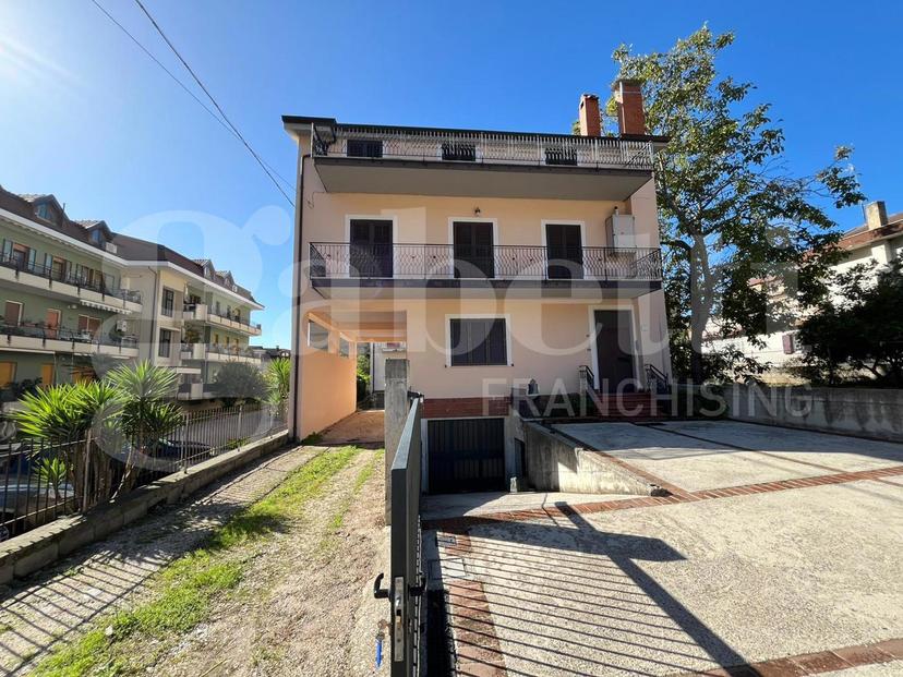 Casa indipendente in Via Matese 10, Piedimonte Matese — foto 5 di 5