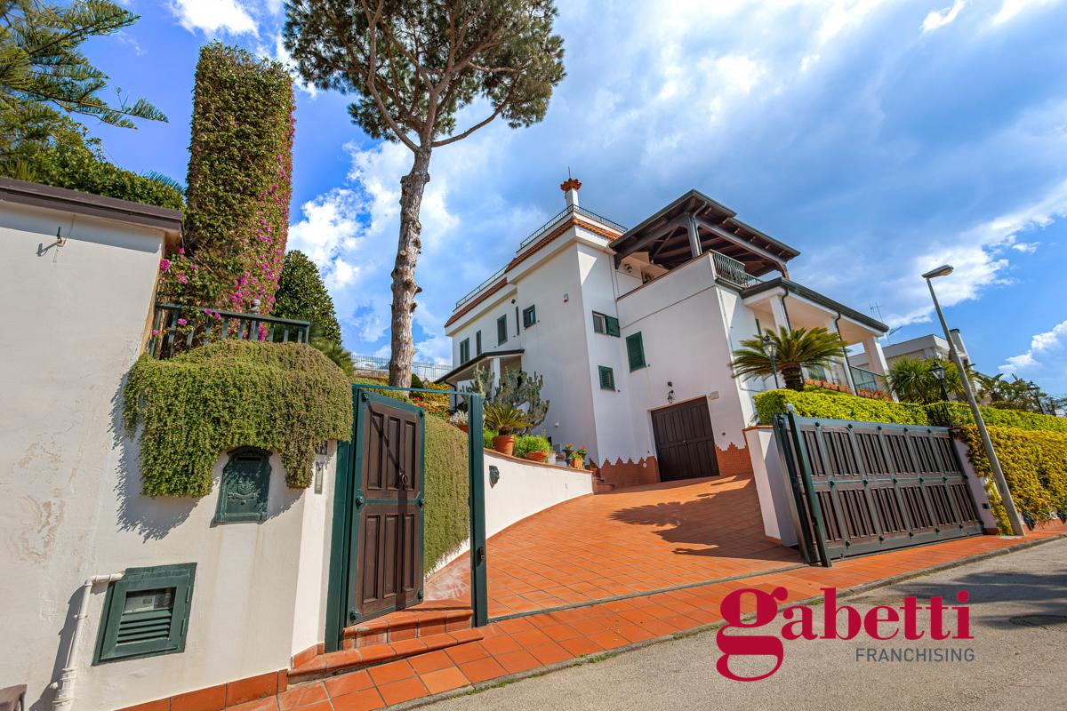 Villa in Via Montenuovo Licola Patria 138, Pozzuoli