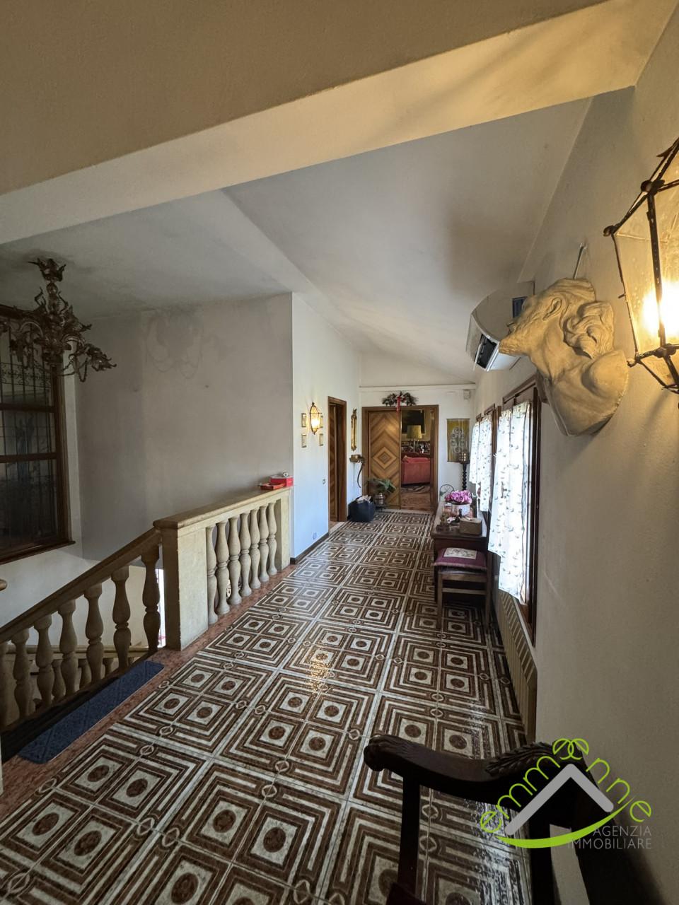 Villa in Via Sandro Pertini, Mirano