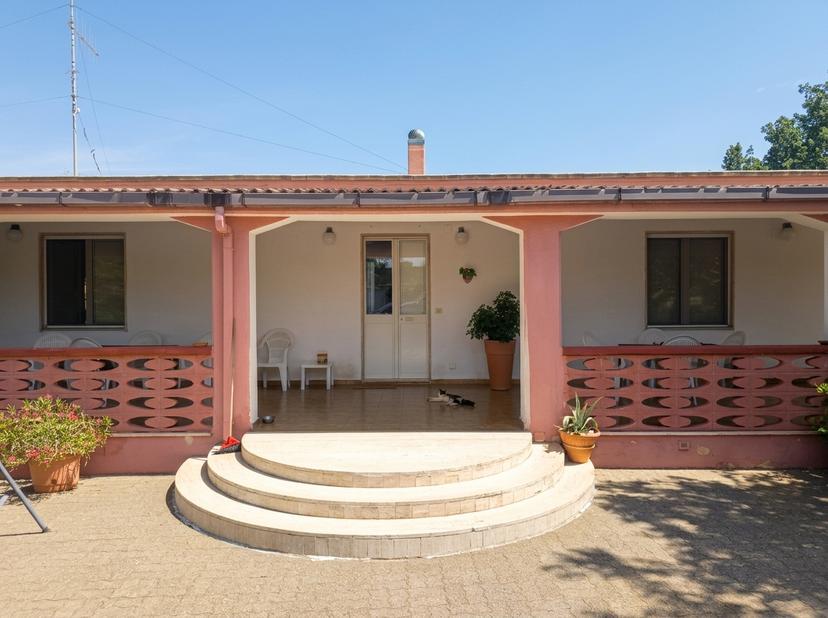 Villa in Via Cellamare Case Sparse 1, Casamassima — foto 3 di 5