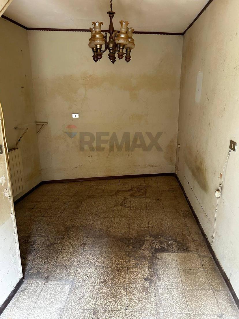 Casa indipendente in Piazza Trinacria 4, Valguarnera Caropepe — foto 2 di 5