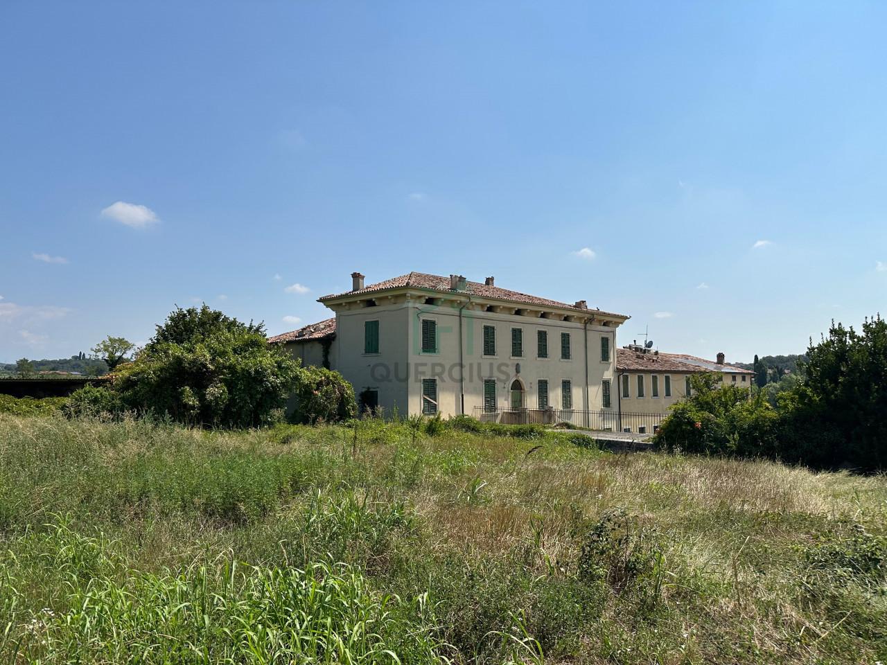 Villa in Via Betulla, Sona