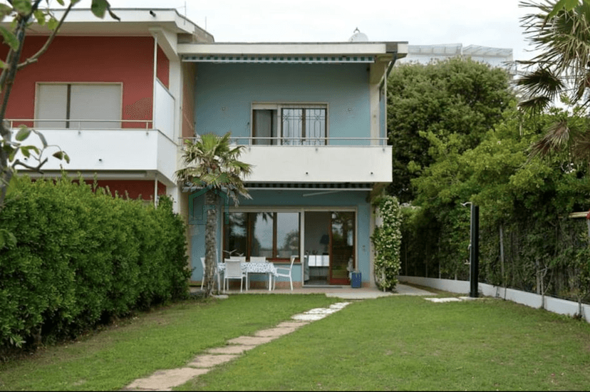Villa a schiera in Via Padova, Jesolo — foto 5 di 5