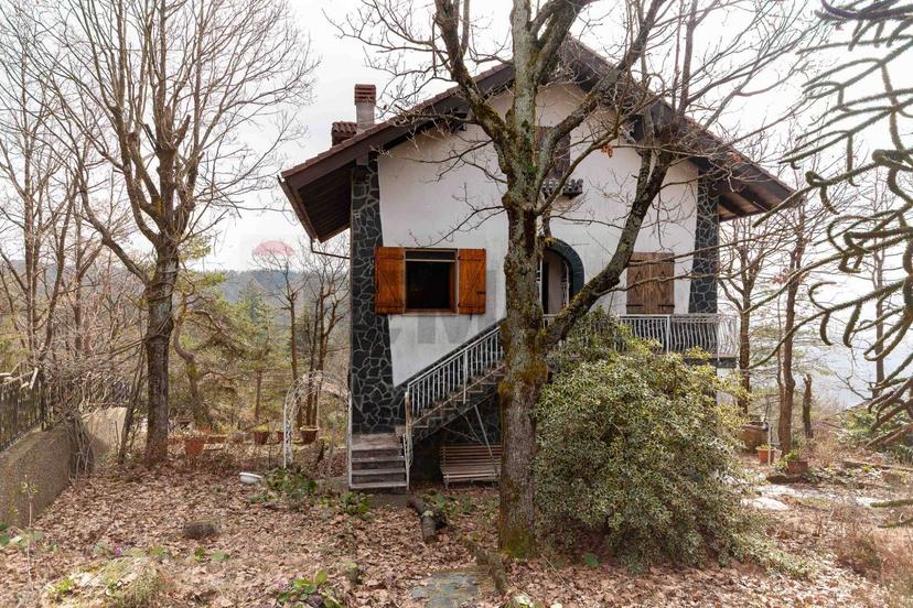 Casa indipendente in Strada Provinciale La Brentina 210, Ponzone — foto 4 di 5