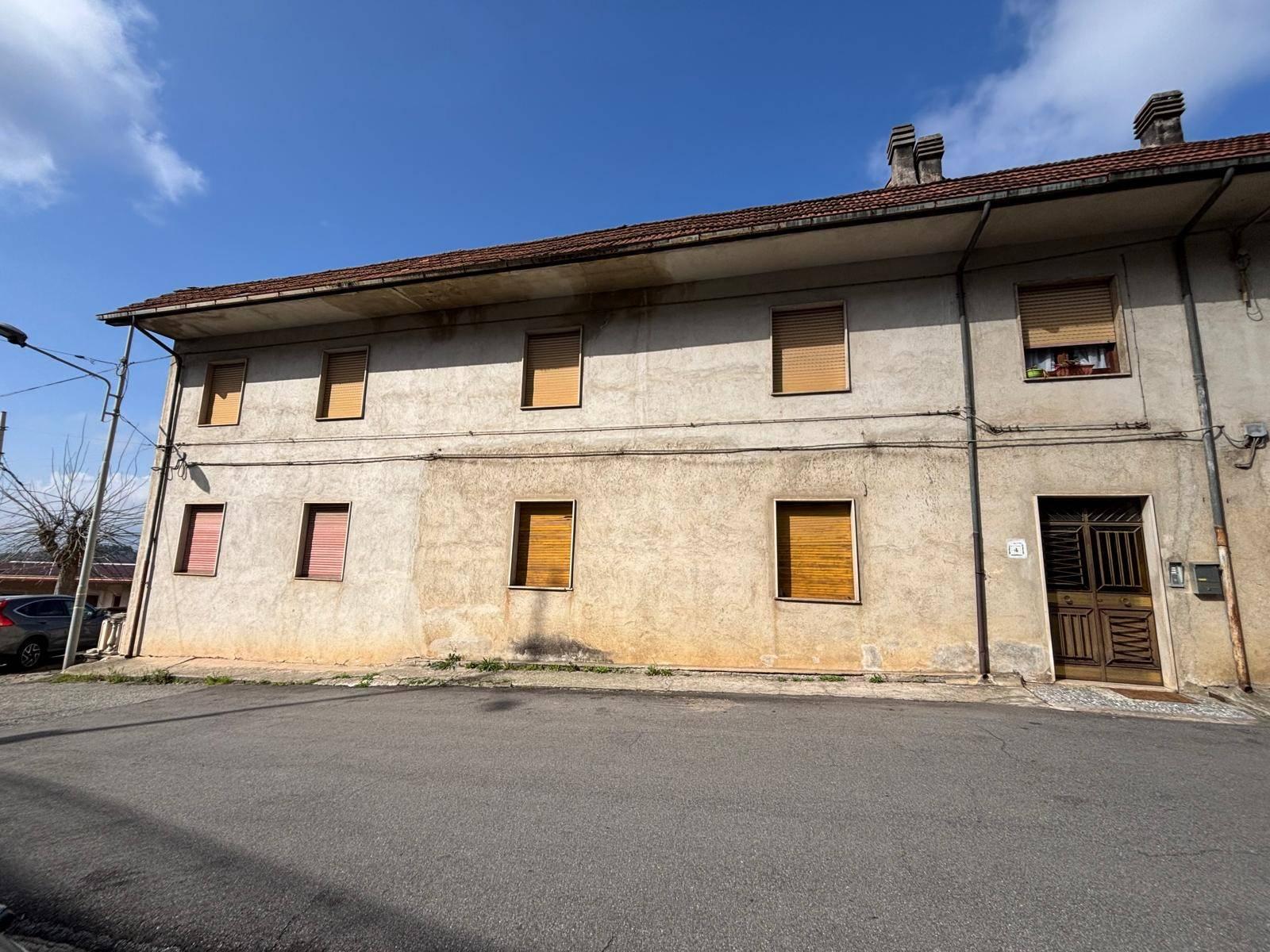 Casa indipendente in Via Stazione 12, Spezzano della Sila