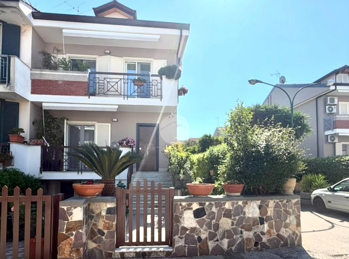 Villa a schiera in Via Orazio 49, Qualiano