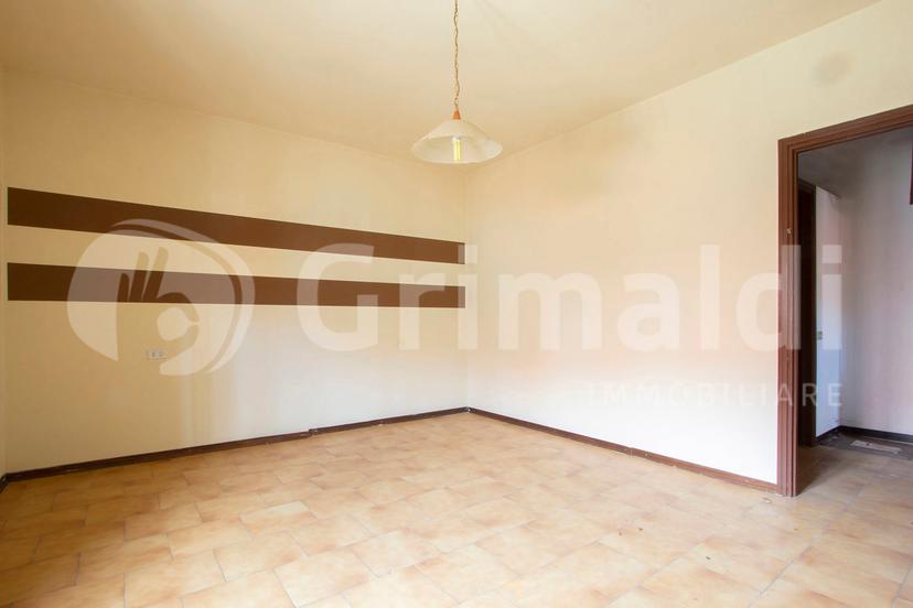 Trilocale in Via Oberdan 4, Misinto — foto 3 di 5