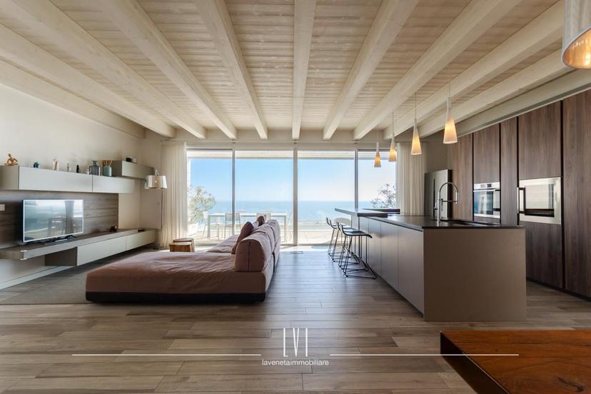 Attico in Via Luigi dal Moro 45, Caorle — foto 3 di 5