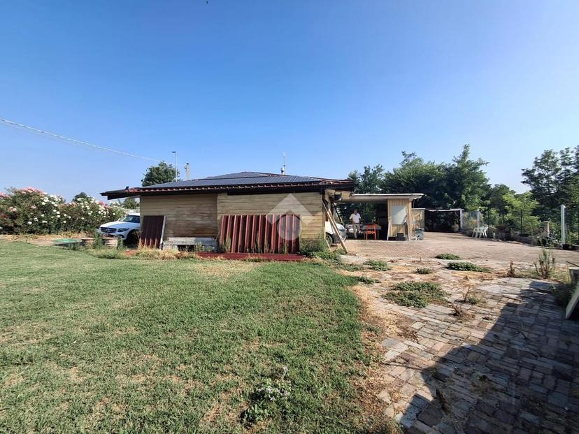 Villa in Frazione Godi 28, San Giorgio Piacentino — foto 4 di 5