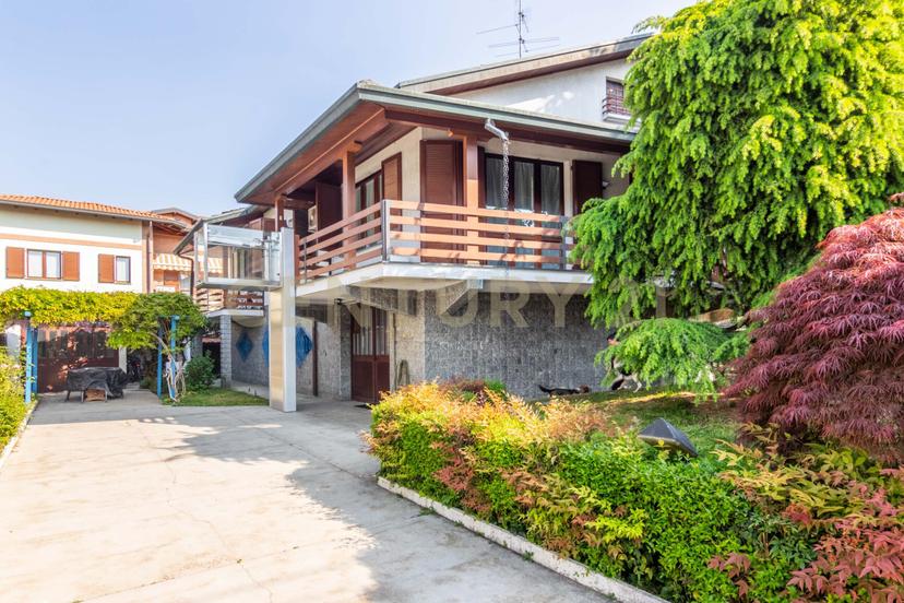 Villa in Via Papa Luciani 11, Corbetta — foto 3 di 5