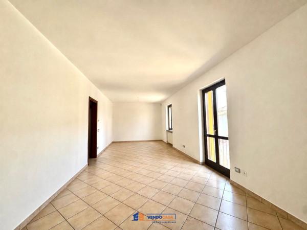 Trilocale in Via Vacca Maggiolini 3, Mombercelli — foto 2 di 5