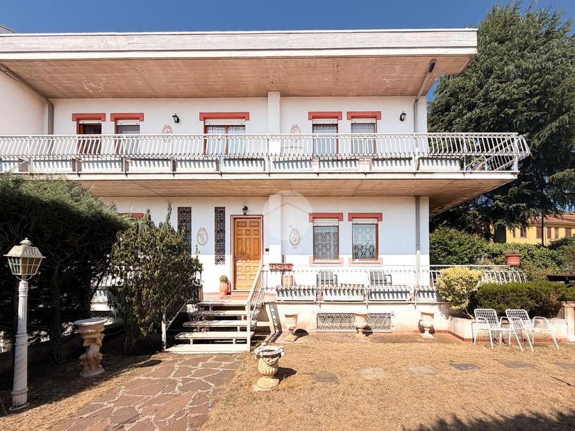 Villa a schiera in Via Pietrantonio Corsignani 31, Avezzano — foto 3 di 5