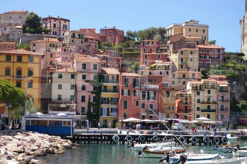 Monolocale in Via Giacopello 50, Lerici