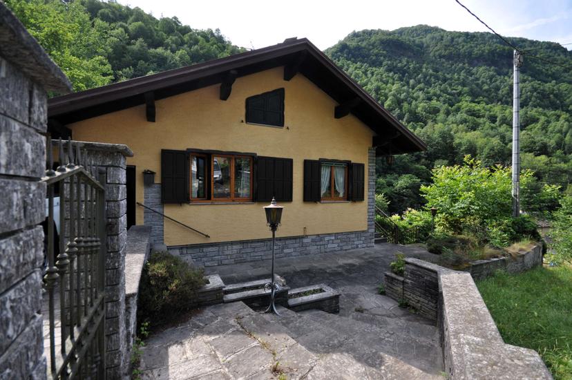 Casa indipendente in Località Gurva, Calasca-Castiglione — foto 2 di 5