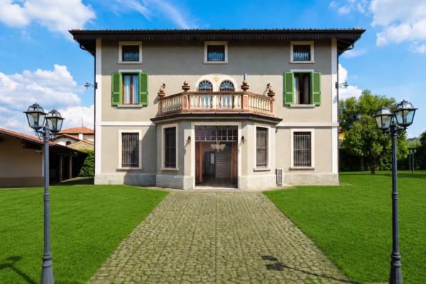 Villa in Via Fenice, Adro — foto 4 di 5