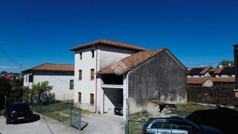 Casa indipendente in Via Castion 67, Rossano Veneto — foto 4 di 5