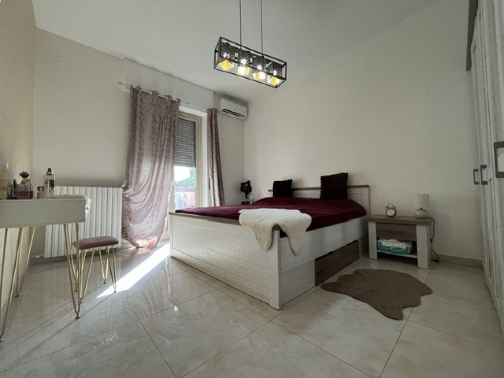 Trilocale, Livraga