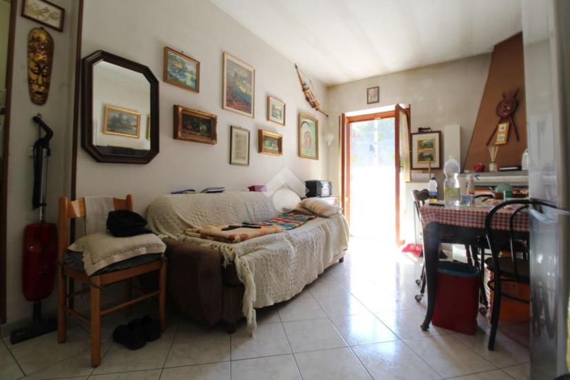 Bilocale in Via Giuseppe Saragat 2, Pozzaglia Sabina — foto 4 di 5