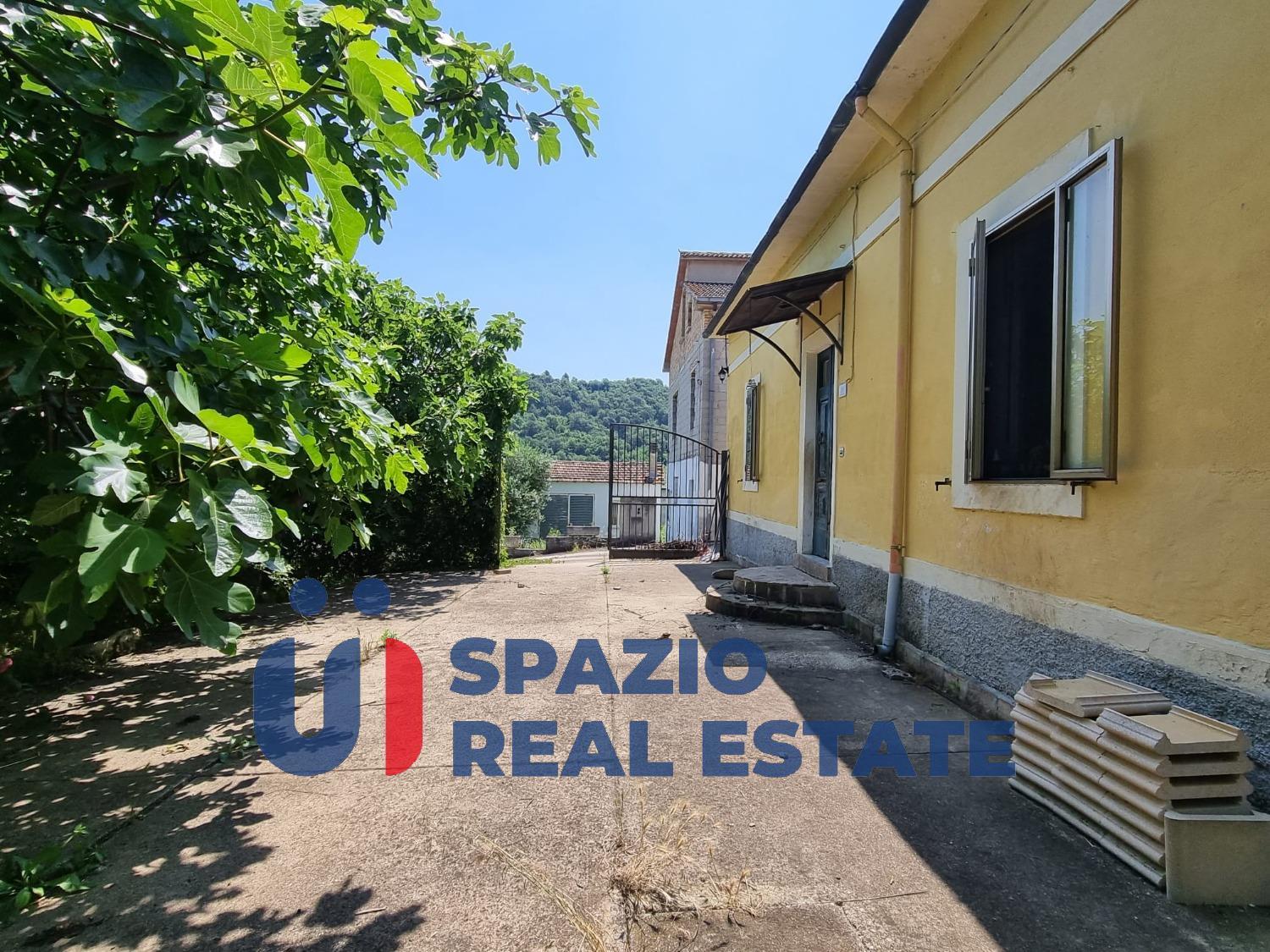 Casa indipendente in Contrada Acquasanta 16, Vacri