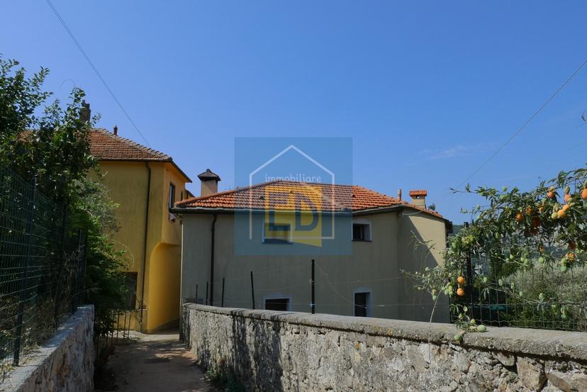 Villa in Via Portio 25, Vezzi Portio