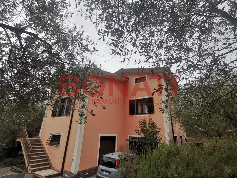 Villa, Podenzana — foto 4 di 5