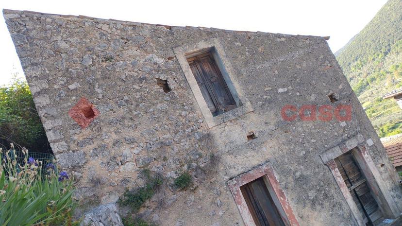 Appartamento in Via della Liscia 8, Colle San Magno