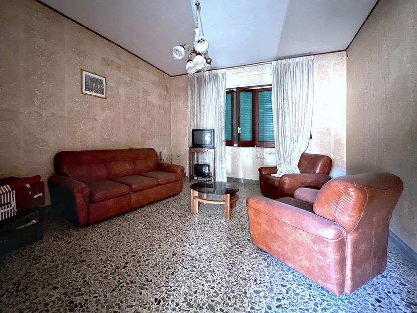 Terratetto unifamiliare in Piazza Fontanella 51, Guardia Sanframondi — foto 2 di 3