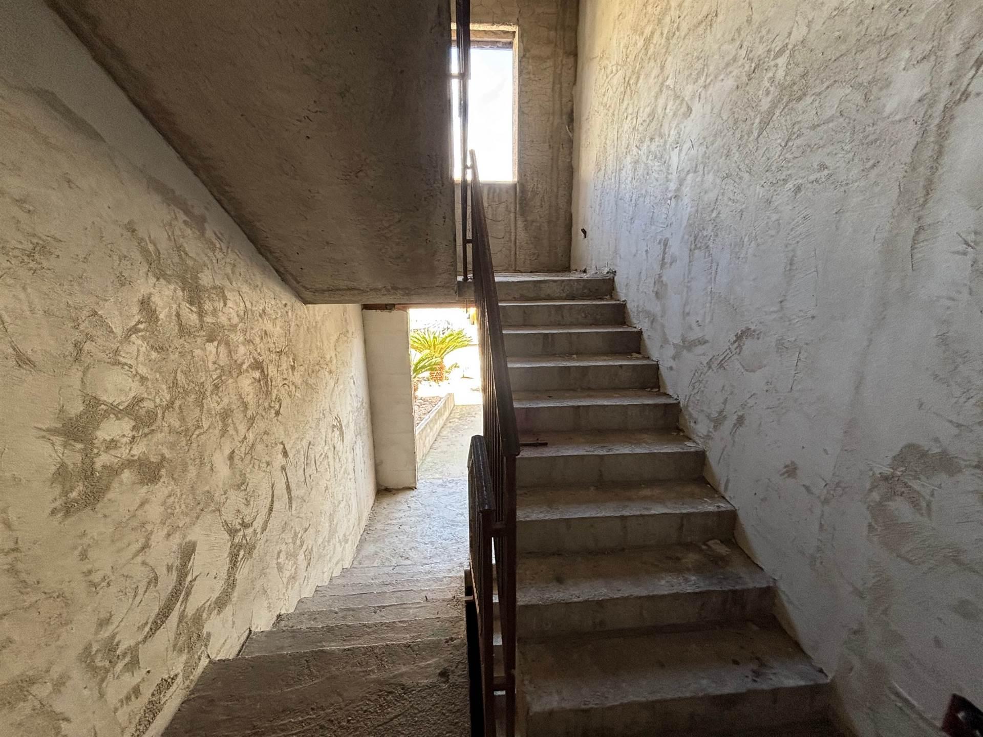 Casa indipendente in Via Cstelvolturno, Mondragone