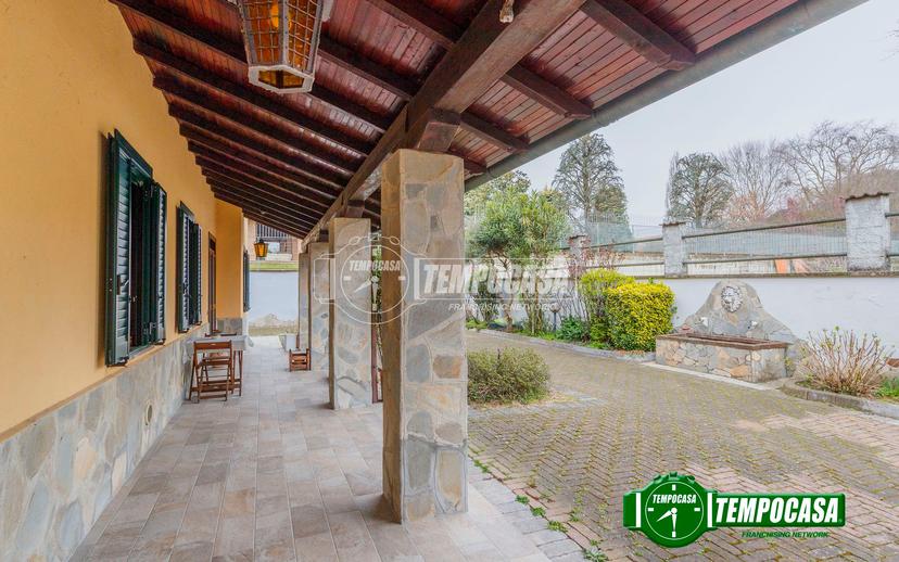 Villa a schiera in Via Gramsci Antonio, Besate